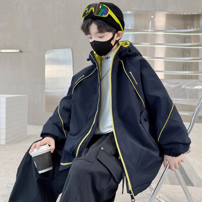 儿童装男童冬装夹棉外套2025新款中大童秋冬款男孩冬季加厚冲锋衣