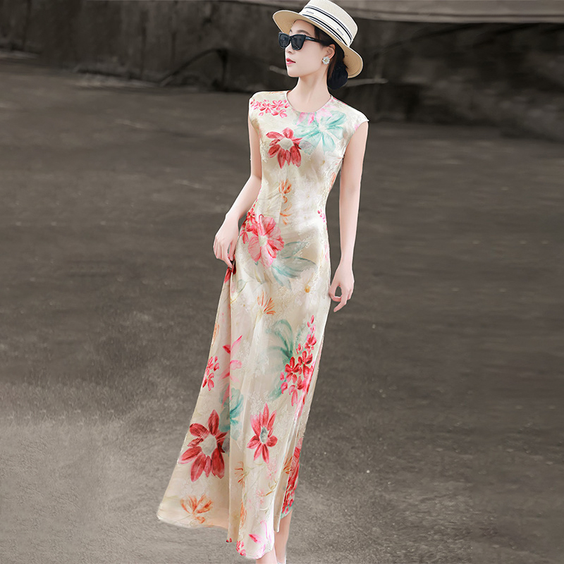 MEXCOCO/兰瑟儿夏新款气质缎面暗纹印花修身包臀连衣裙105XL2774