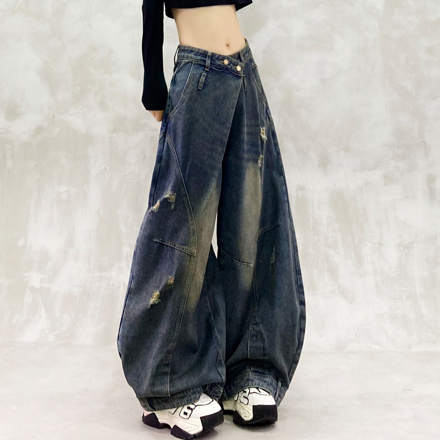 设计感拼接磨破复古弯刀牛仔裤女秋新款高腰宽松显瘦百搭香蕉裤子