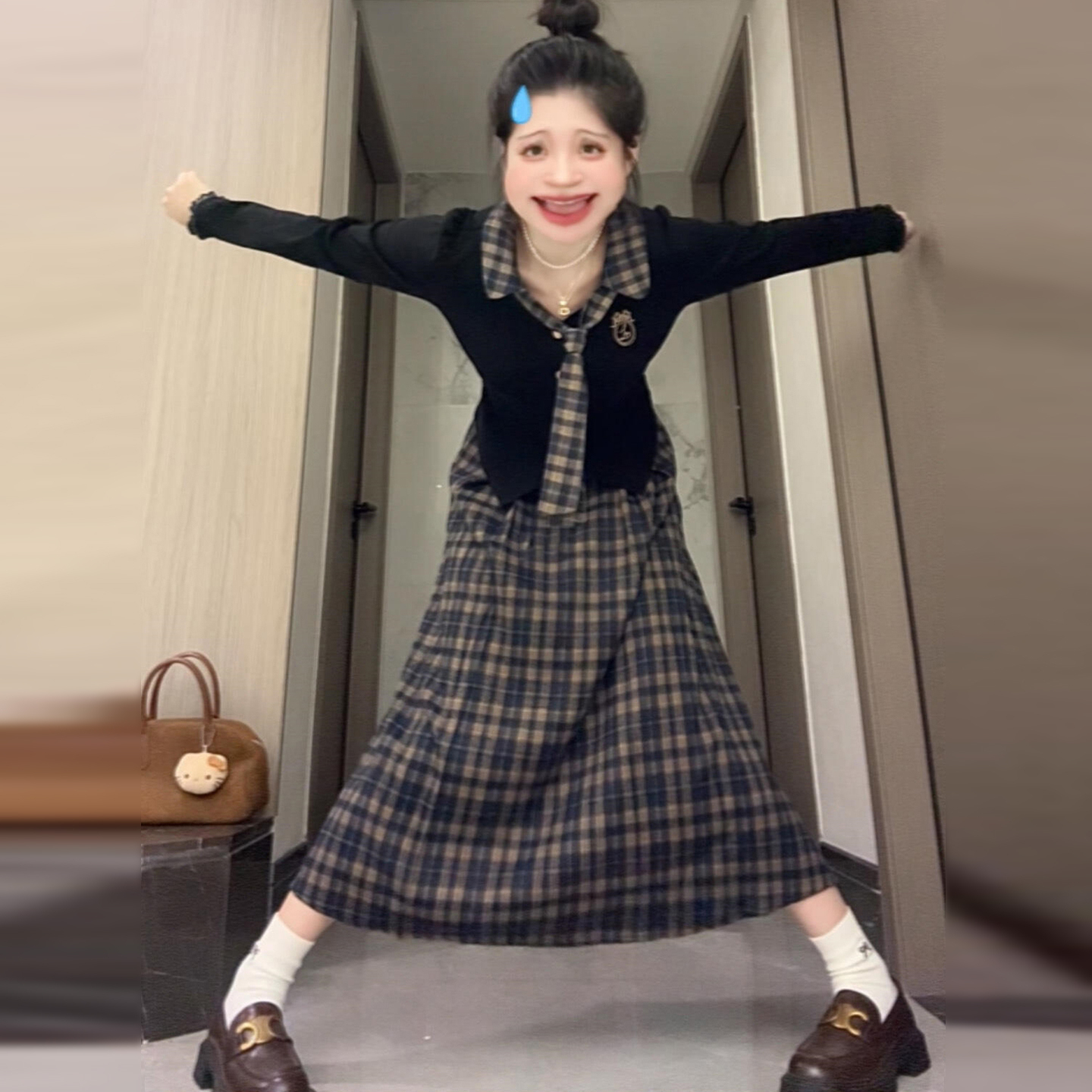 韩系学院风黑色格纹连衣裙子女2025新款早秋季高级感穿搭一整套装