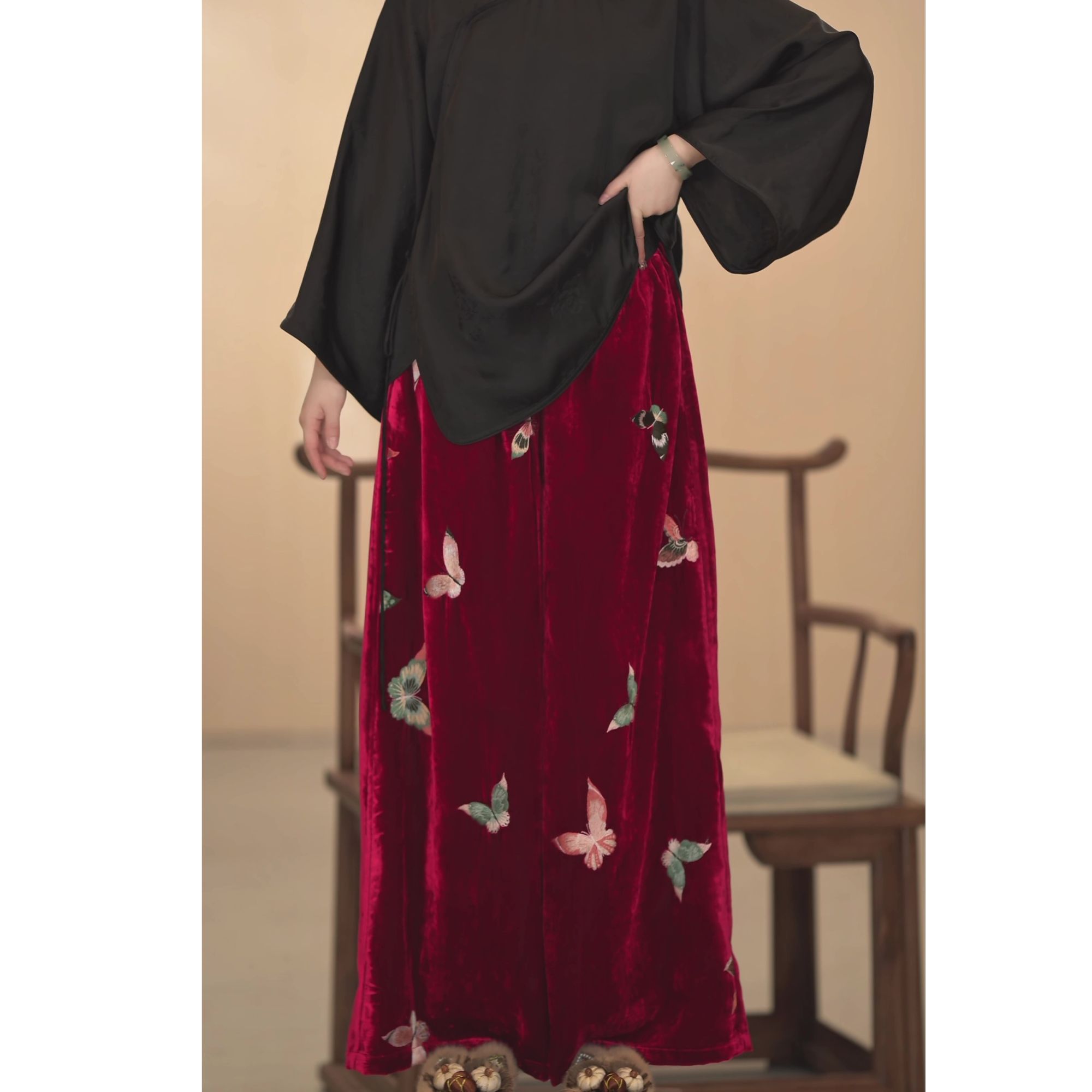 「玫红蝴蝶裤」新中式秋冬款红色古风汉元素复古休闲裤中国日常提花