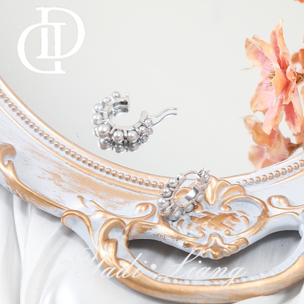 925银耳饰 梁雅帝新品【深海拾贝】施华洛圆珠设计感气质纯银耳饰