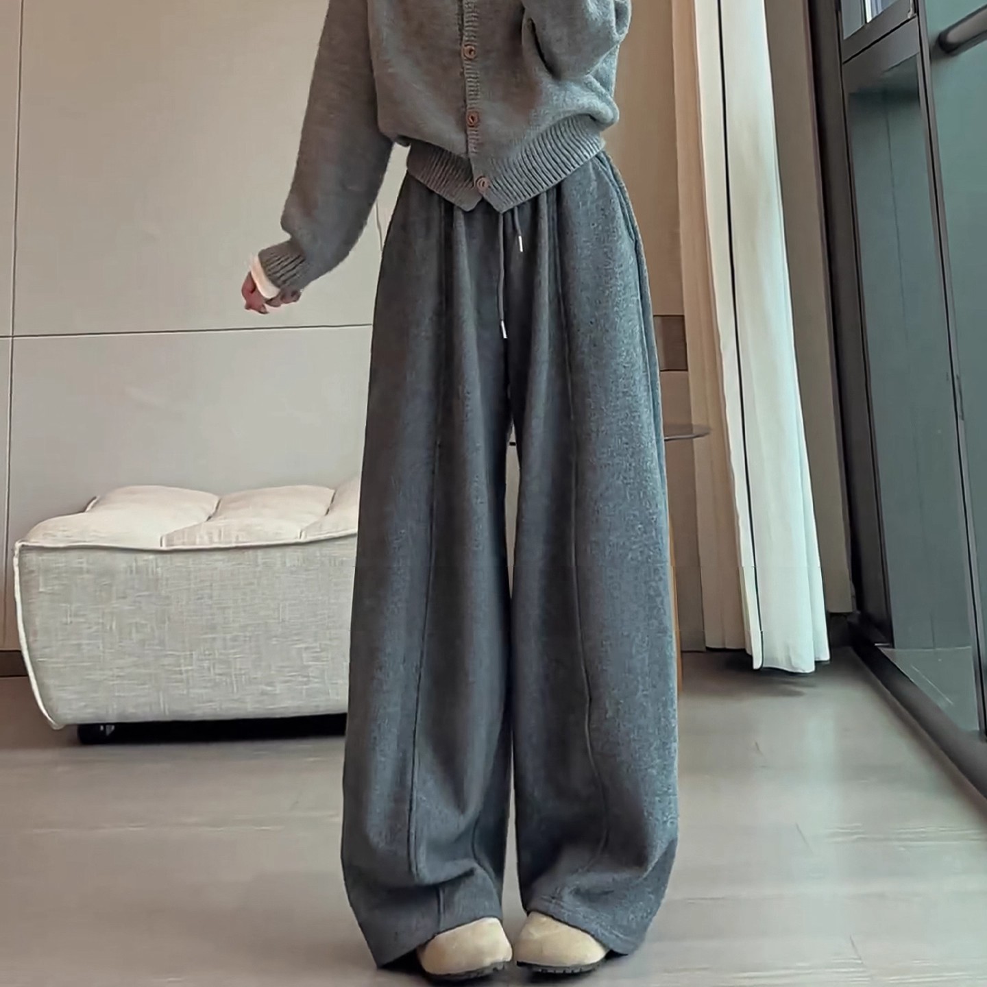 深灰色韩系云朵裤女秋冬季新款高腰宽松显瘦加绒阔腿毛呢运动卫裤