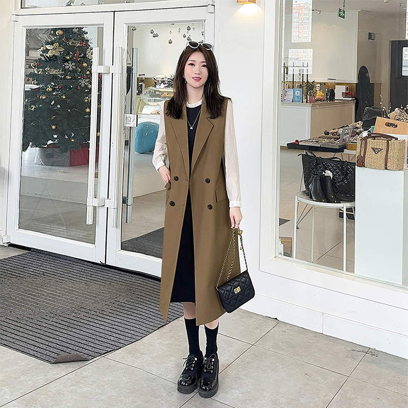 2025春秋新款高级感卡其色长款马甲韩版外套高个子长款外搭大码胖