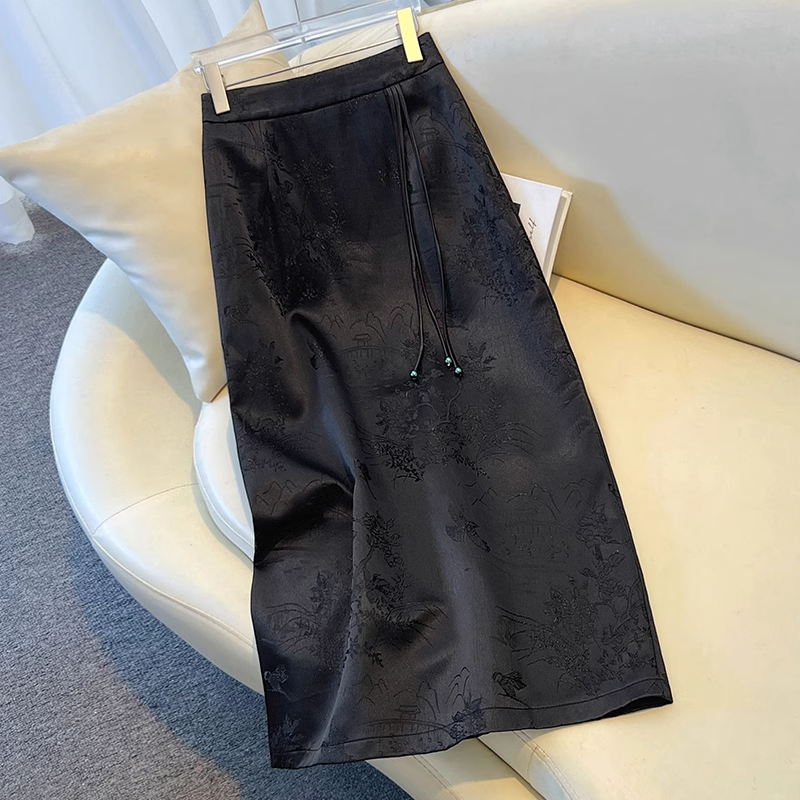 拉夏贝尔新中式半身裙春秋2025新款开叉提花显瘦后松紧a字包臀裙