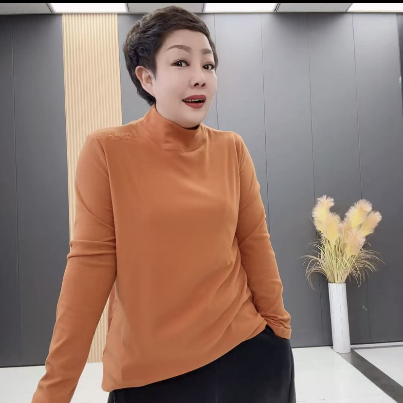 YM8018秋冬刺绣修身显瘦中领净版纯色T恤打底衫