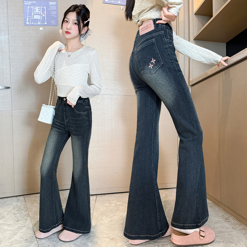 女童喇叭裤春秋款2025新款儿童弹力牛仔裤中大童秋装高腰微喇长裤