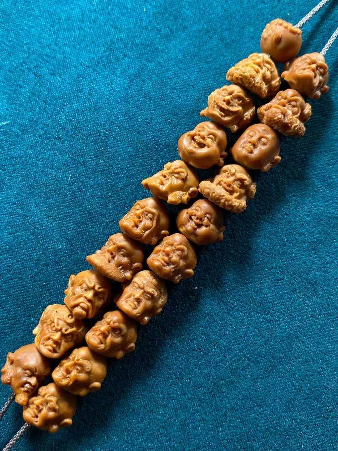 【范道竹核雕】核尖十八罗汉