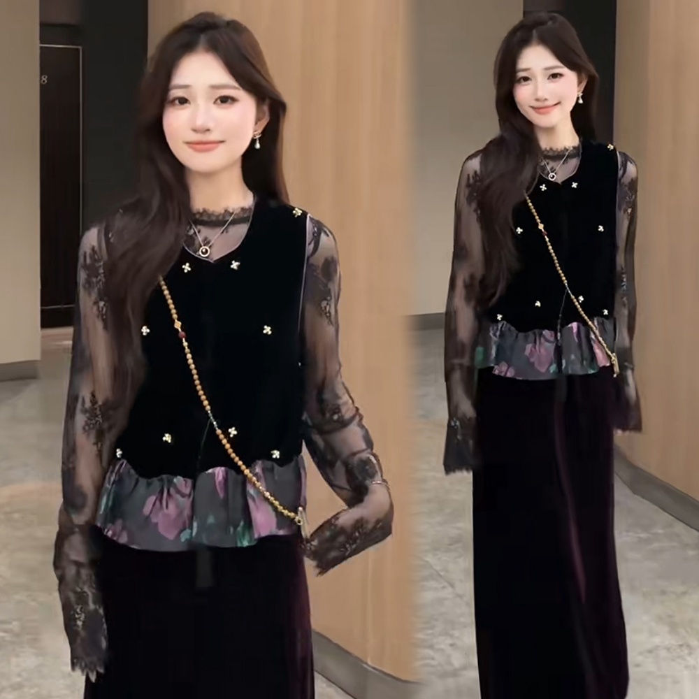 时尚网纱蕾丝拼接丝绒马甲女2025秋季新款洋气设计感拼接花边上衣