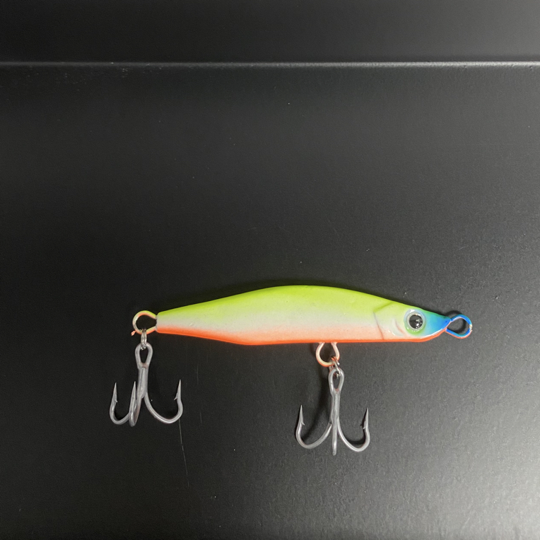 路亚远投飘落铁板双勾不开口就开背