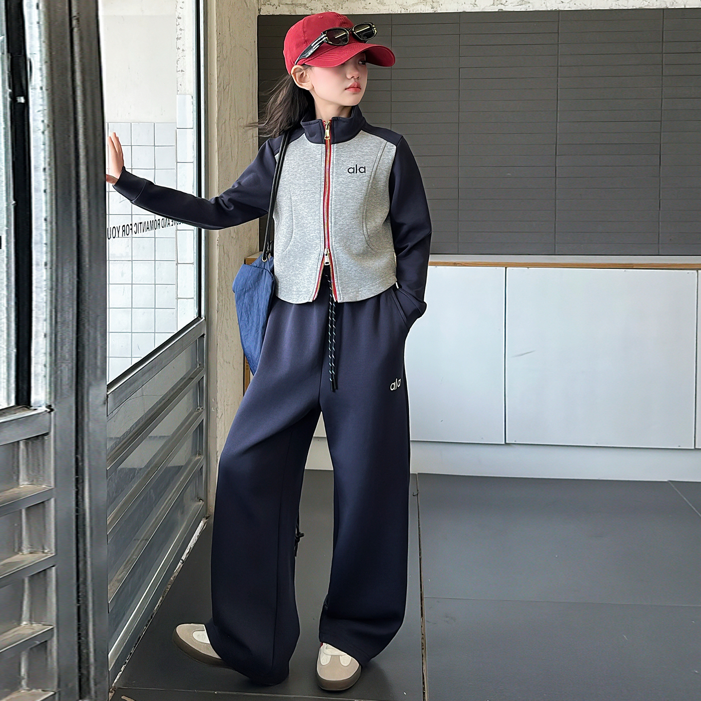 女童秋装套装2025新款休闲运动服儿童装春秋款卫衣外套阔腿裤大童
