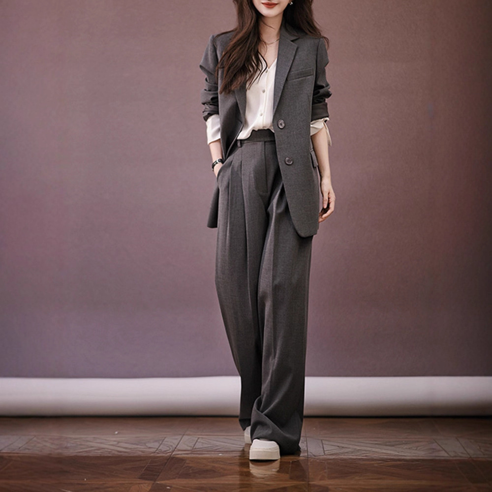 灰色特大码女装胖妹m西装套装显瘦春秋新款休闲气质档西服两件套