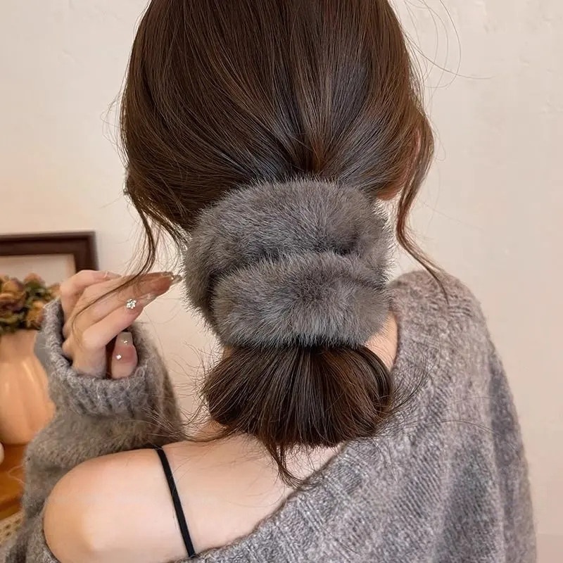 软乎乎气质毛绒大肠发圈冬季发绳女扎头发头绳高弹力皮筋发饰百搭