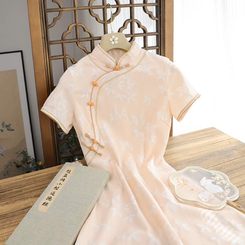 俏娘鱼文艺范新中式旗袍裙女2025年夏天粉色改良日常可穿气质新款