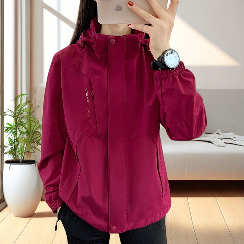 春秋女户外运动软壳冲锋衣外套防风防水透气连帽可拆旅游休闲风衣