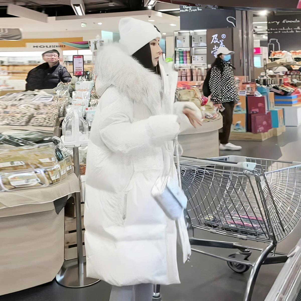 长款厚服女款女2025冬季新款时尚加厚毛领连帽大洋气高贵上衣外套