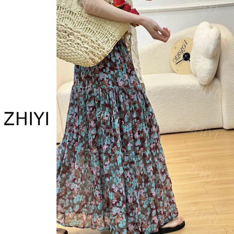 2025早秋新款韩系复古减龄裙子中长款高腰a字大摆碎花半身裙女