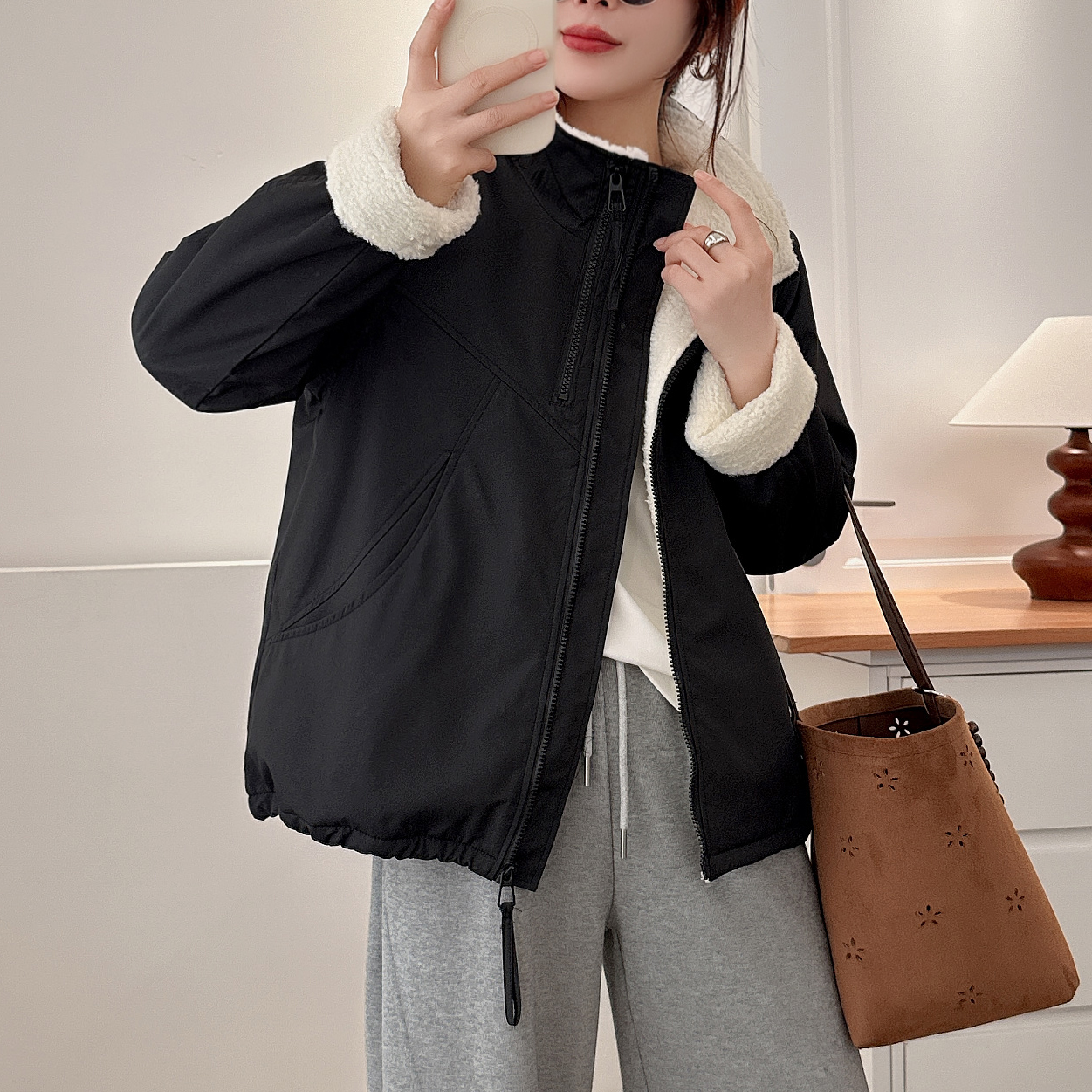 大码胖mm冬季新款宽松休闲加绒冲锋衣外套女韩版百搭防风保暖棉服