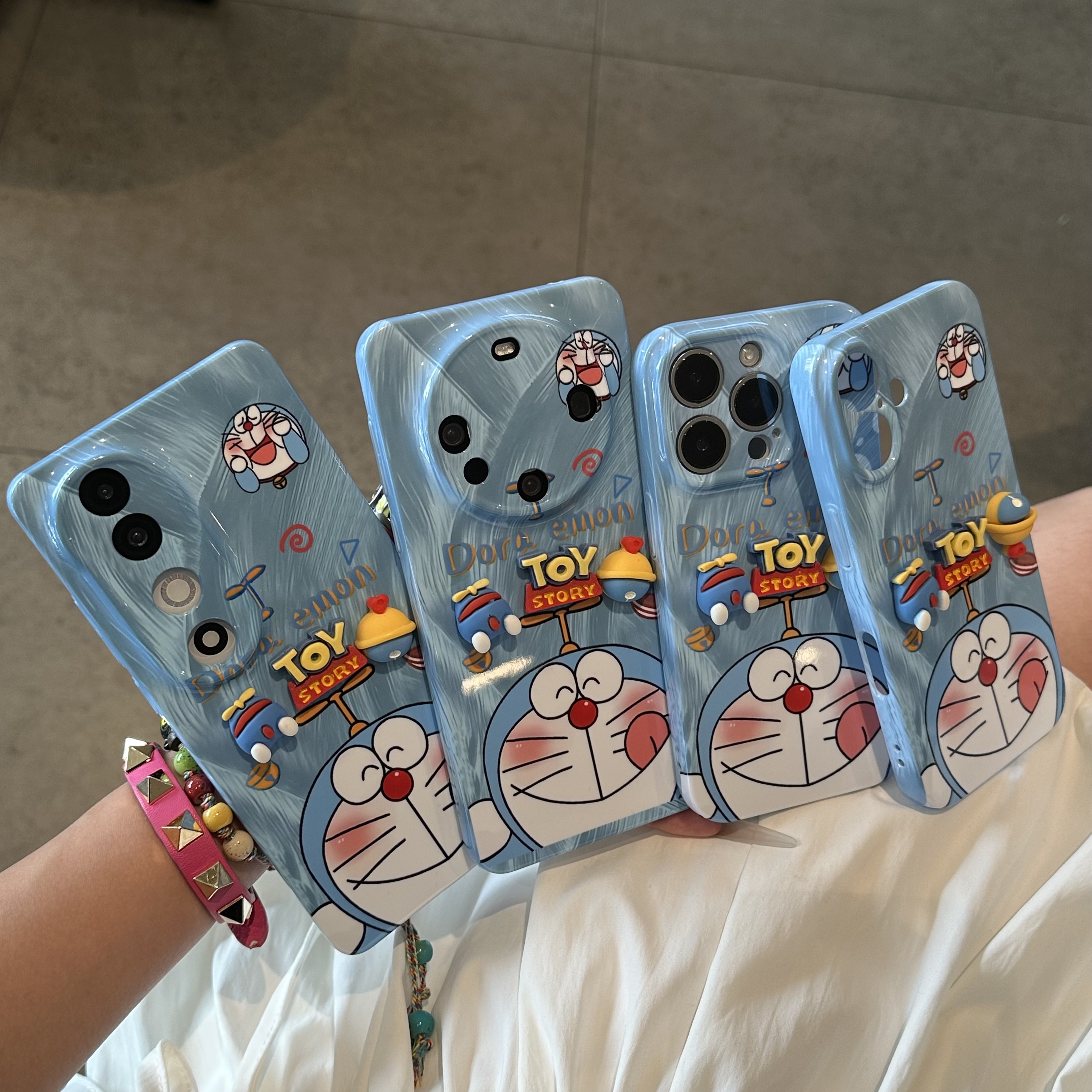 BANCA蓝胖子公仔适用苹果17promax菲林手机壳华为vivo小米15oppo