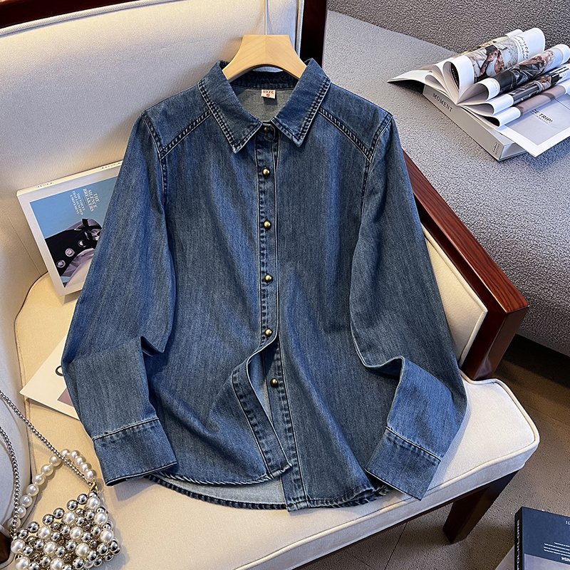 牛仔衬衫女春秋新款韩版设计感宽松蓝色百搭休闲打底叠穿衬衣外套