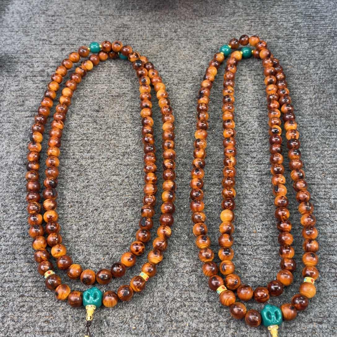 柏木（崖柏）天品，太行崖柏，1.2玉化透光雷痕碳化珠，特别稀缺