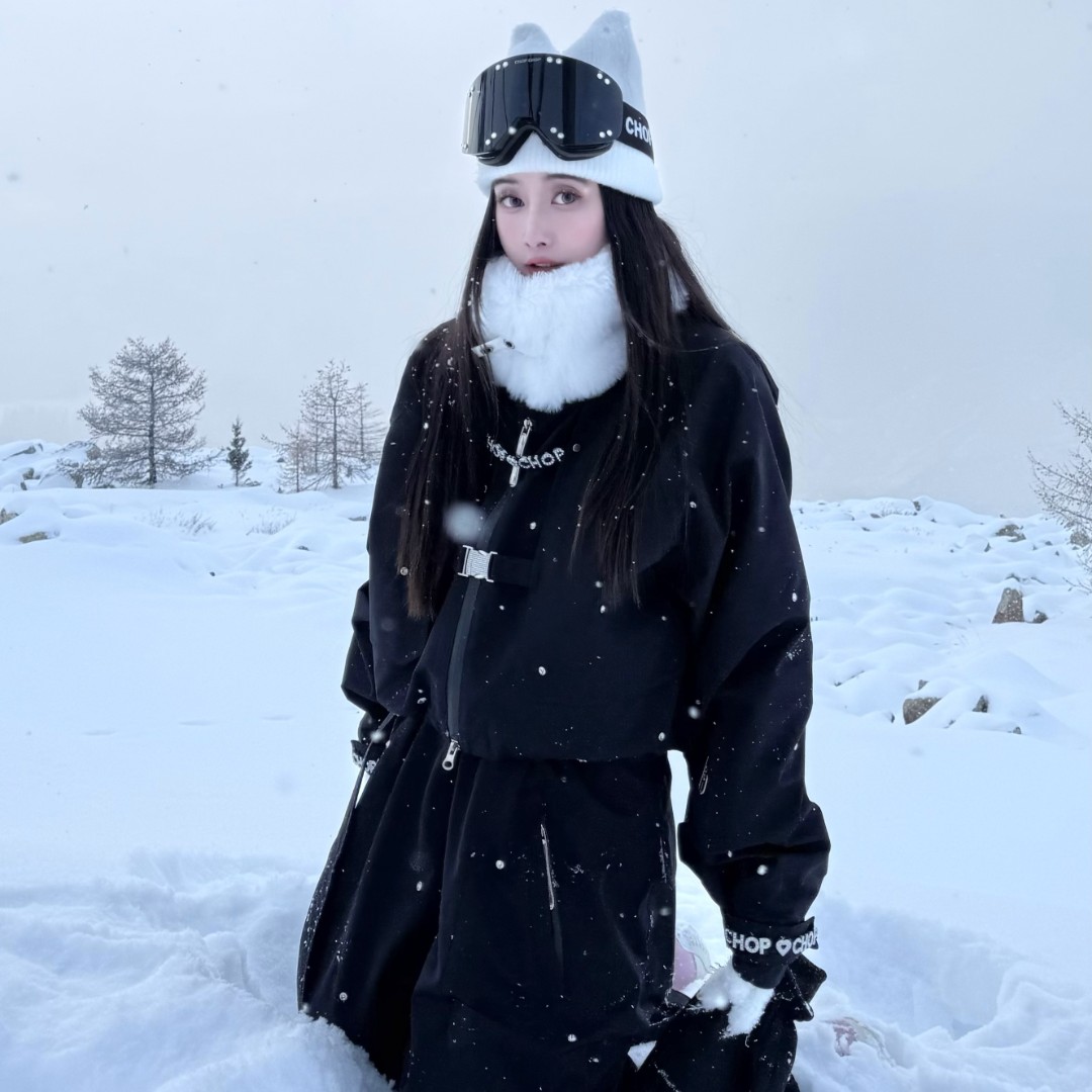 CHOP CHOP雪季新品【黑曜千金】钉钻短款背带裤3L滑雪服套装
