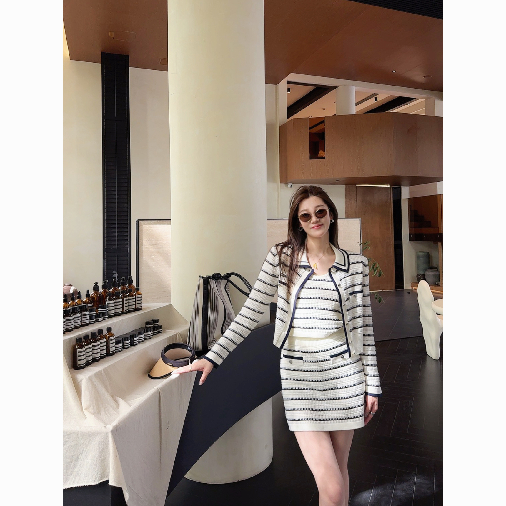 祝喜喜【奶油糖霜】慵懒气质长袖条纹小香风修身显瘦针织休闲套装