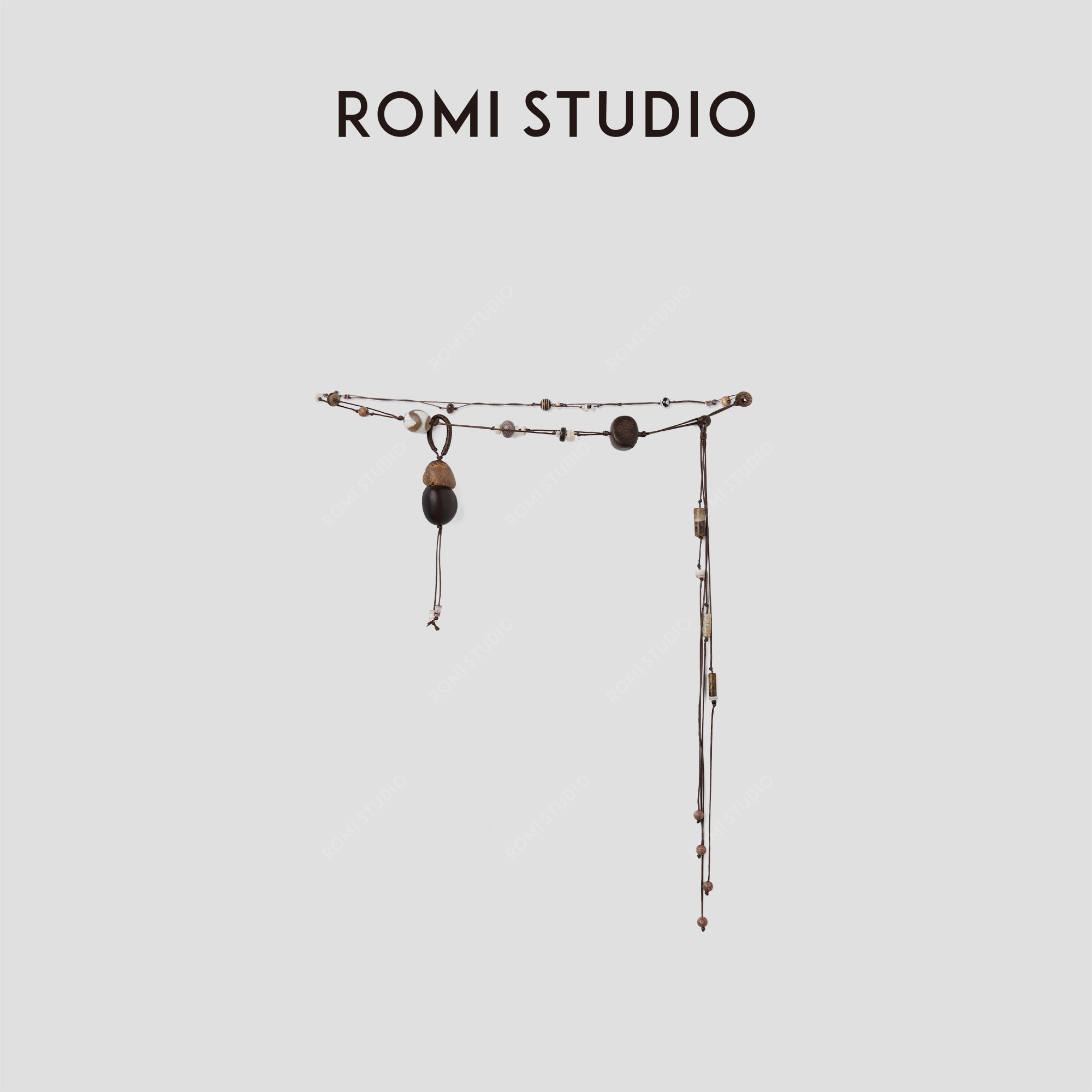 ROMI STUDIO“复古松弛”民族风编织流苏腰链 RWCLPJ3478