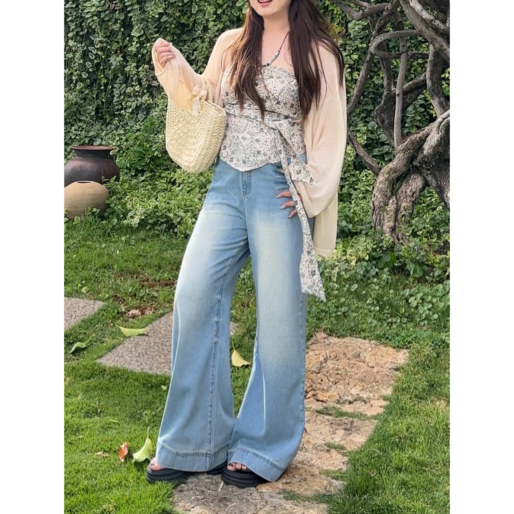 6737#浅色阔腿牛仔裤女秋季复古水洗垂坠高级感拖地直筒裤