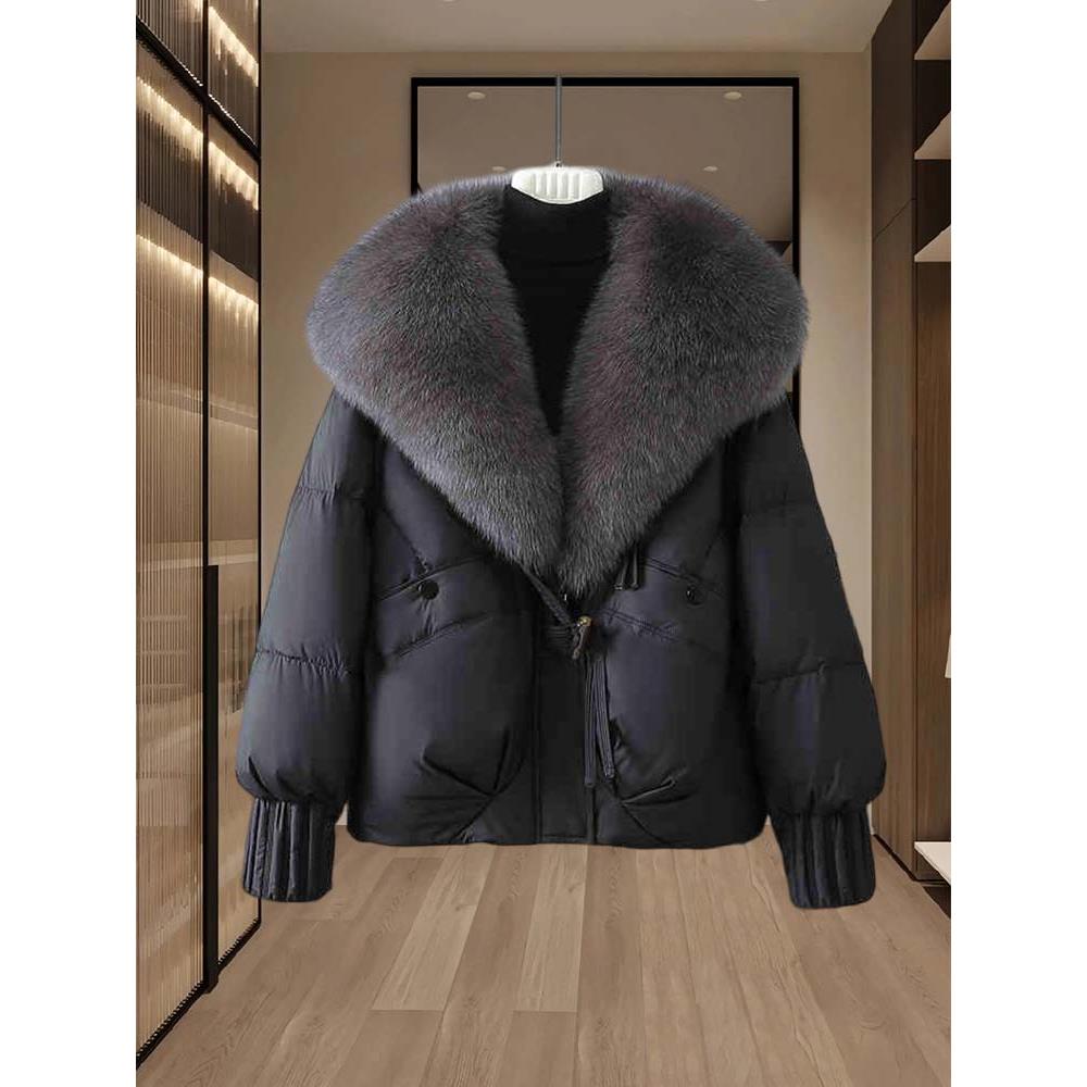 波司羽登高级感宽松休闲服女2025冬季新款时尚保暖大毛领设计感