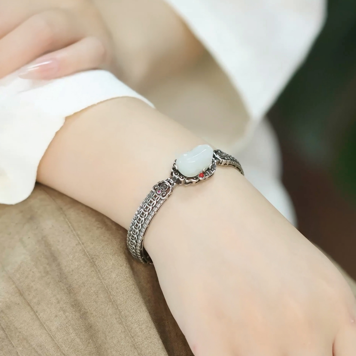 铜合金手镯 新中式复古貔貅钱币手链女手镯中国民族风古风饰品