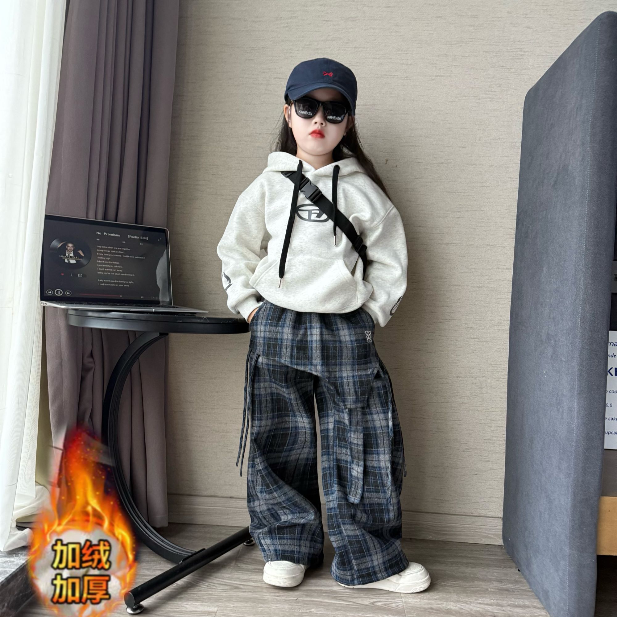 男女童秋冬季加绒连帽卫衣中大童设计感加绒加厚条纹阔腿裤休闲裤