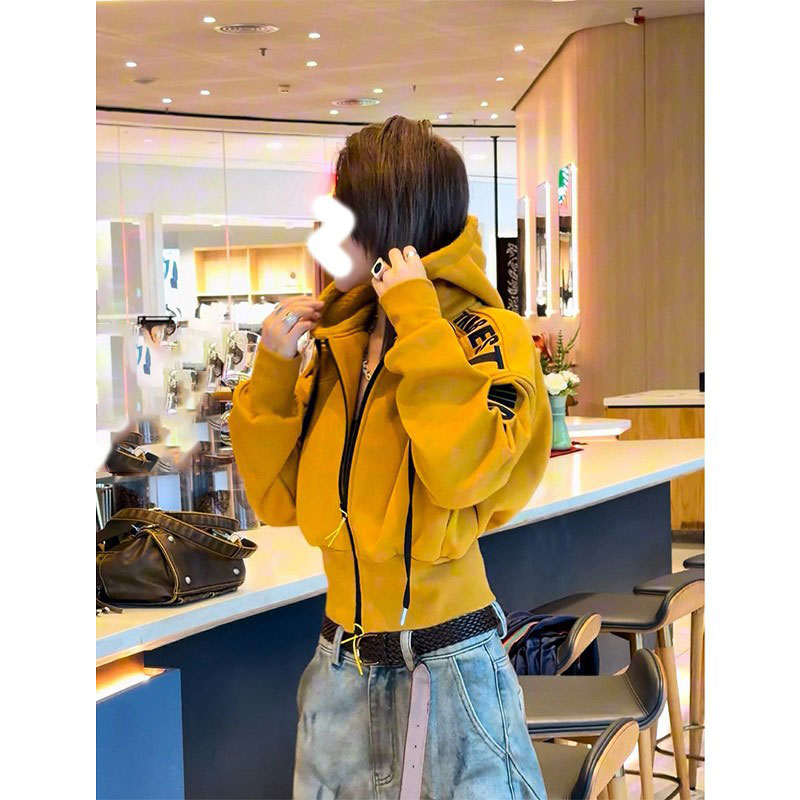 美式复古字母印花连帽卫衣女冬季小个子时尚百搭收腰短款开衫上衣