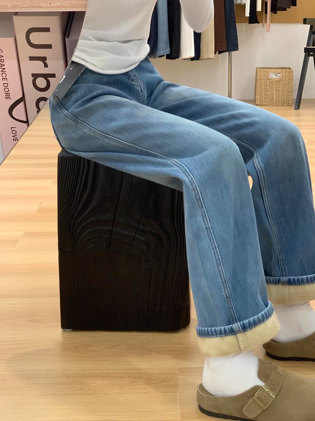 加绒加厚复古蓝直筒牛仔裤女秋冬季胖妹妹mm高腰宽松窄版阔腿长裤