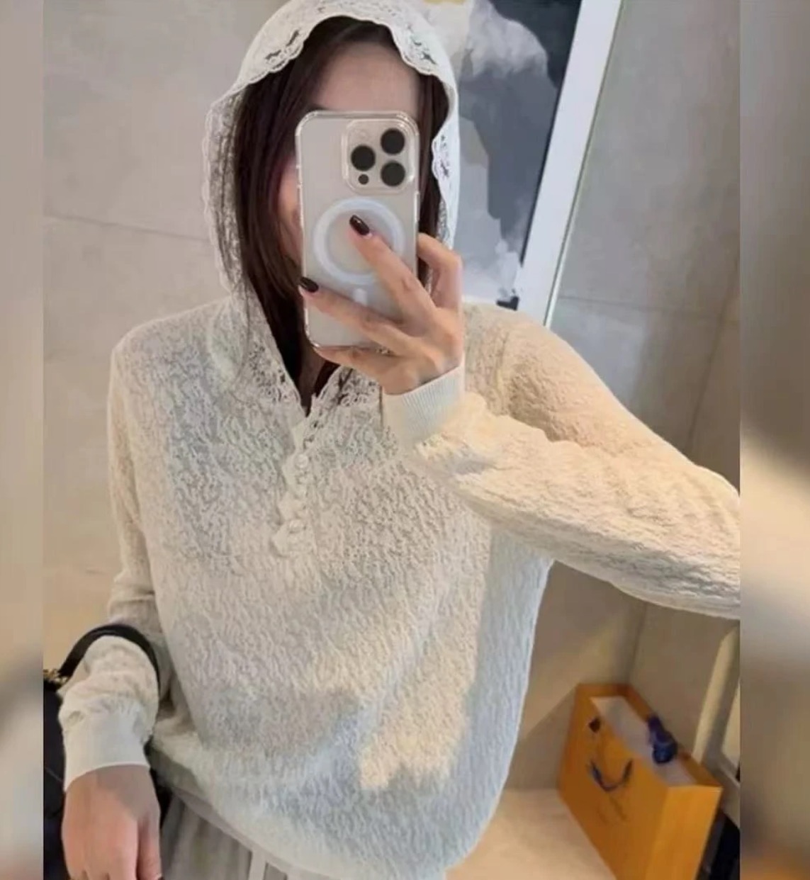 超细美利奴羊毛混纺欧根纱蕾丝连帽套头时尚百搭上衣