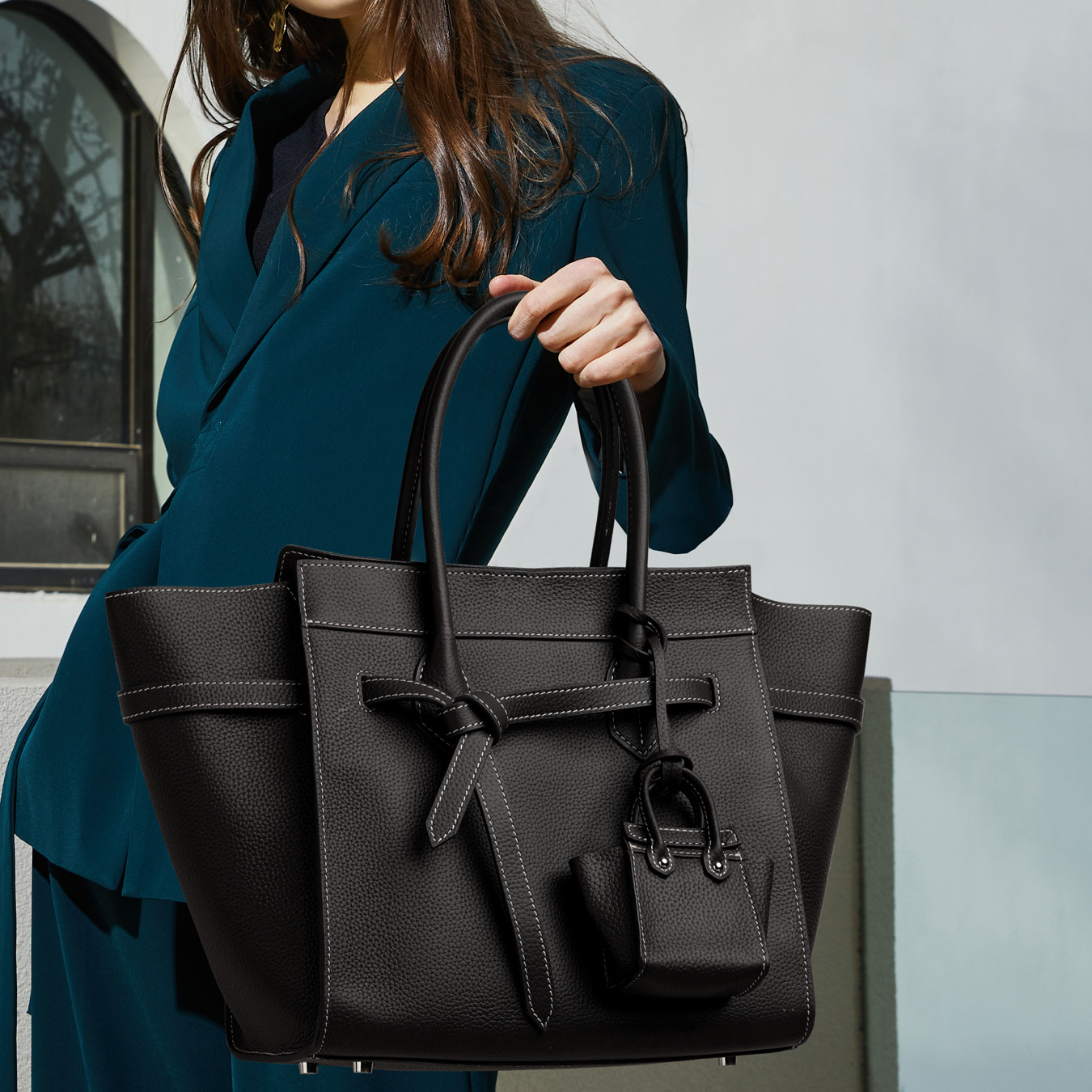 包包女款大容量独特设计感小众包包真皮单肩通勤包工厂批发托特包