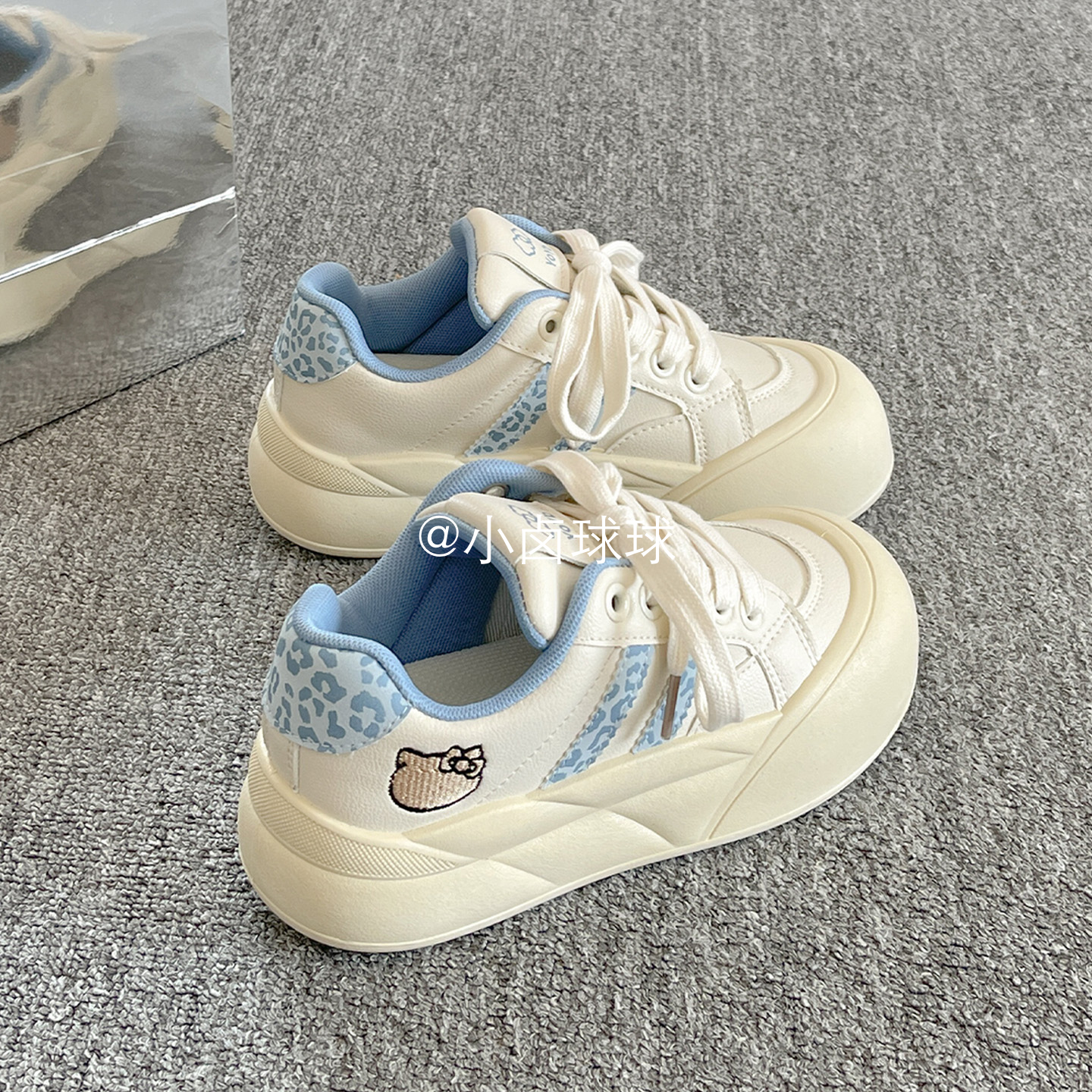 复古豹纹厚底小白鞋女款秋季新款2025爆款小众休闲板鞋百搭面包鞋