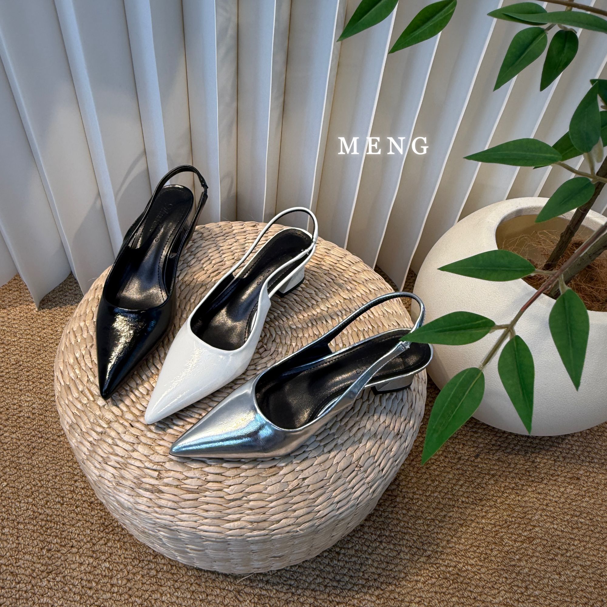 2025新品春夏款法式绿色配裙子尖头女粗跟单鞋后高跟鞋推荐