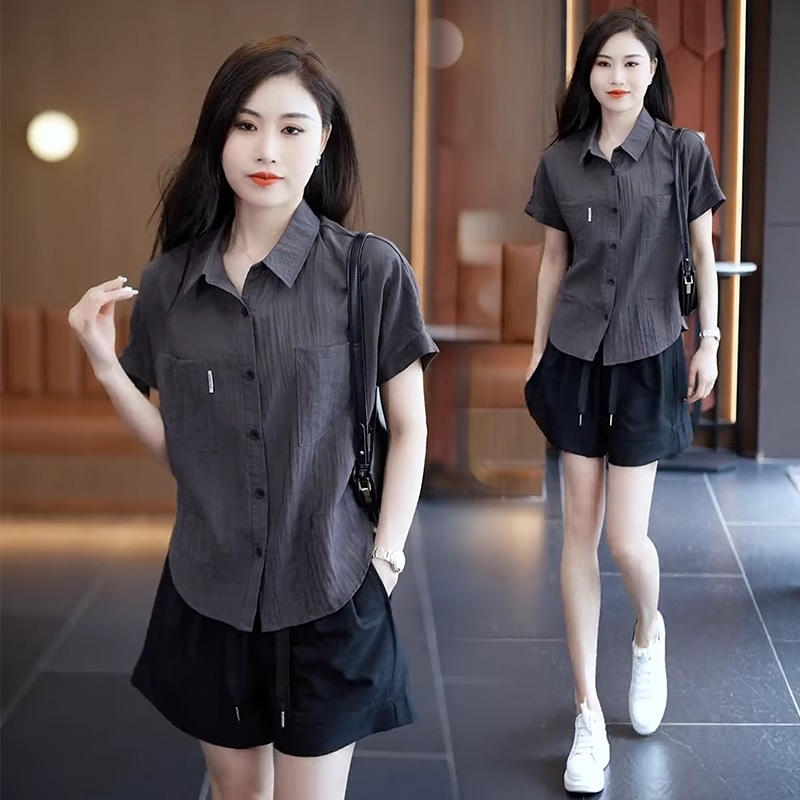 拉夏贝尔时尚休闲短袖衬衫女2025夏季新款宽松遮肚子显瘦冰丝衬衣