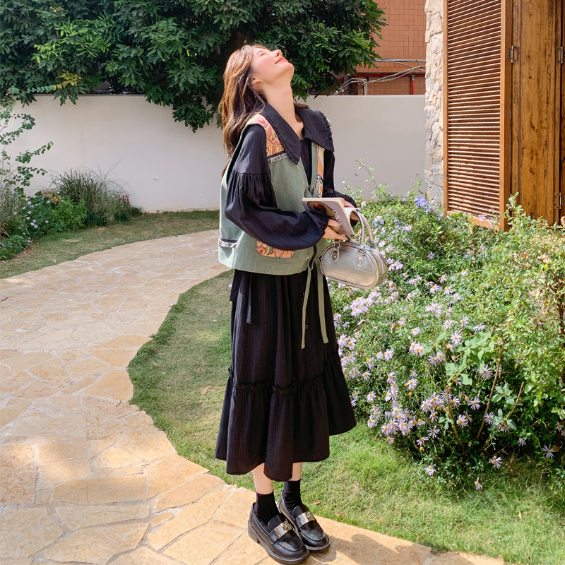 复古甜酷风马甲套装裙女2025早春新款森系氛围感可盐可甜两件套