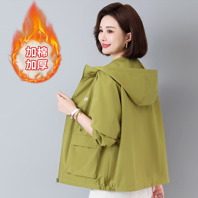 2025新款韩版宽松大码加棉加厚女士外套妈妈装秋冬洋气外套夹克女