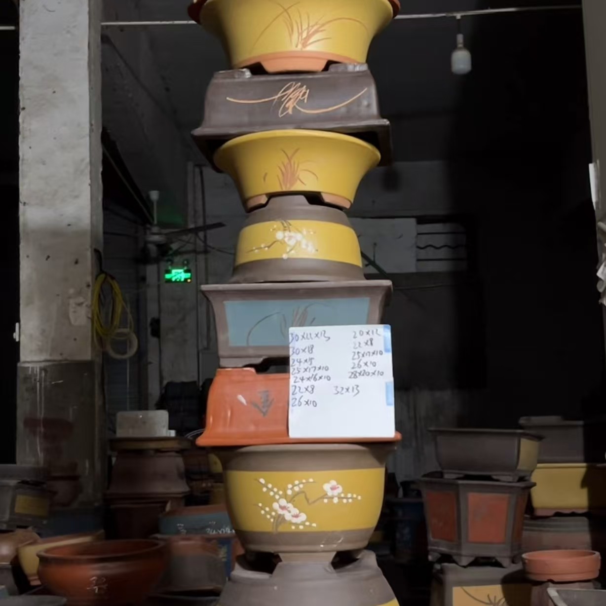 黄色富贵点彩透气紫砂花盆适合室内阳台花卉绿植盆栽