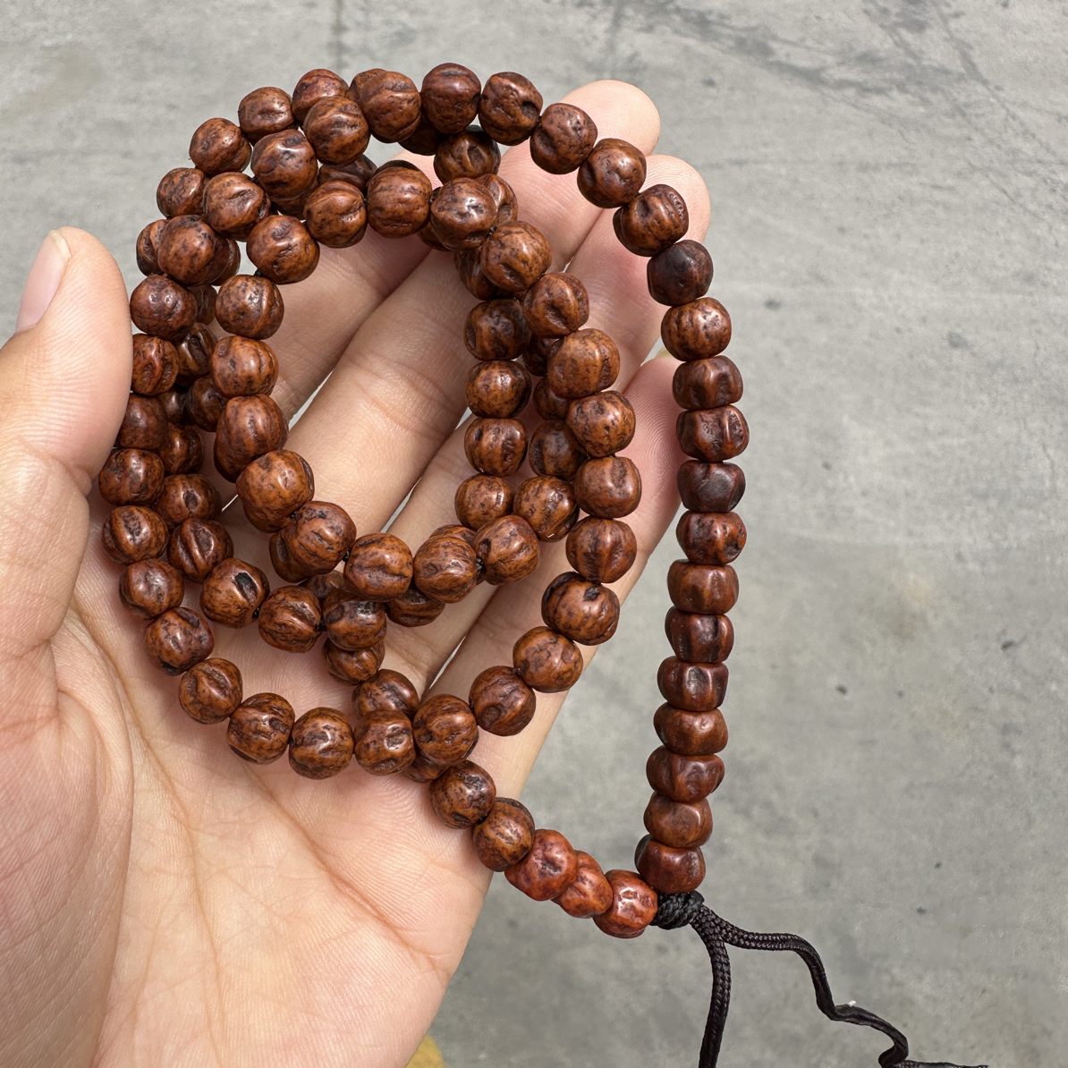 非金属亚克力手链 藏区老白香籽～佛珠念珠