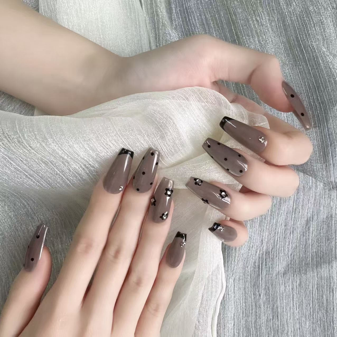 【全疆包邮021】高级纯欲纯手工穿戴甲ins风穿戴式air冰透气质美甲