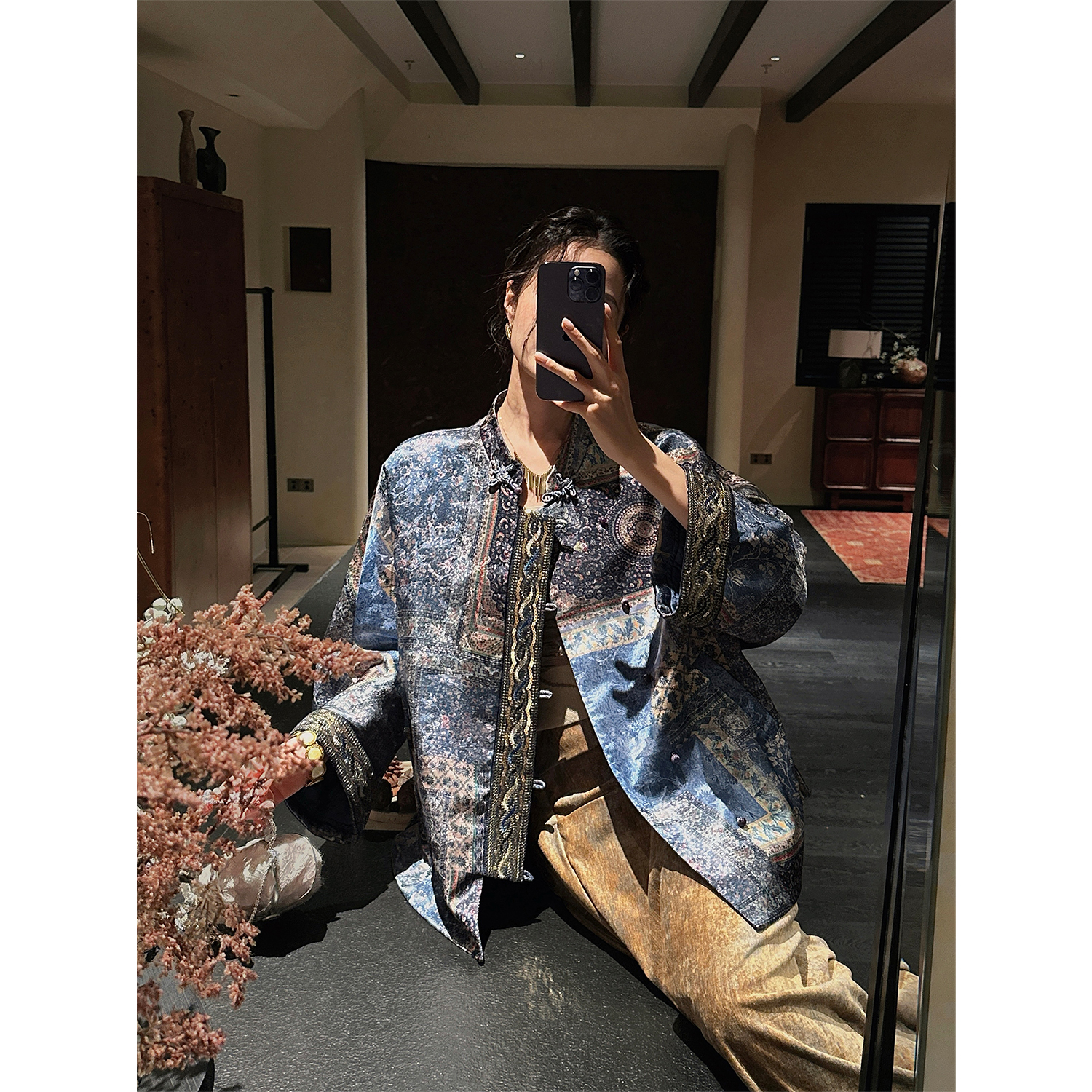 三吉黑花【兰舟渡】国风缎面棉服女款2025冬季新中式夹棉袄子外套