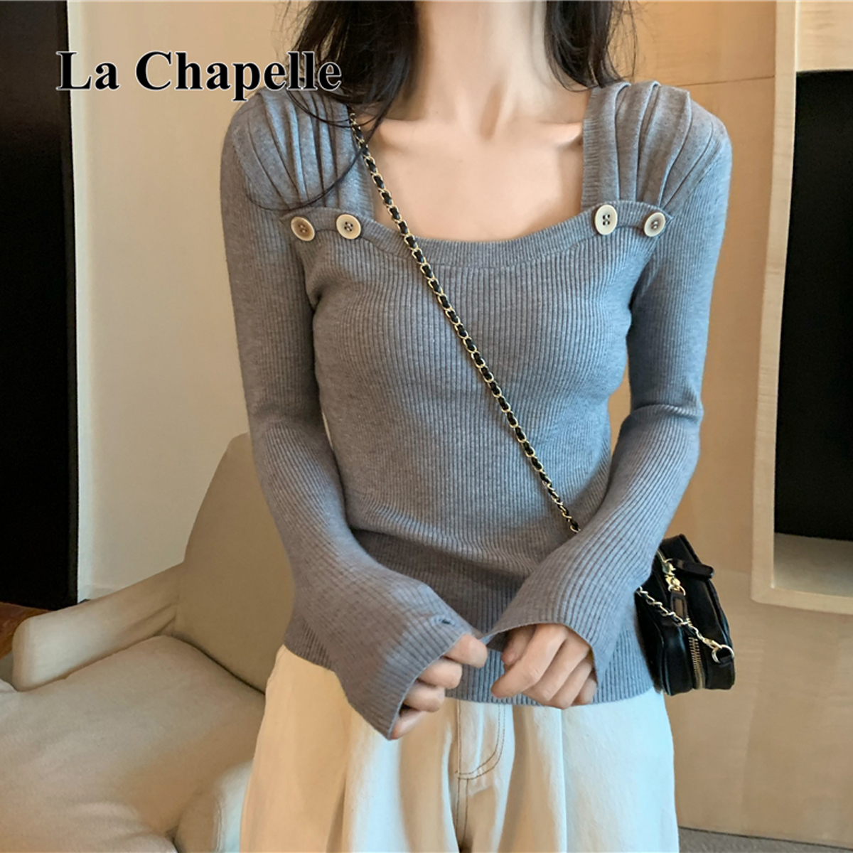 拉夏贝尔极简风方领纽扣针织衫女秋冬爆款高级感慵懒修身内搭毛衣