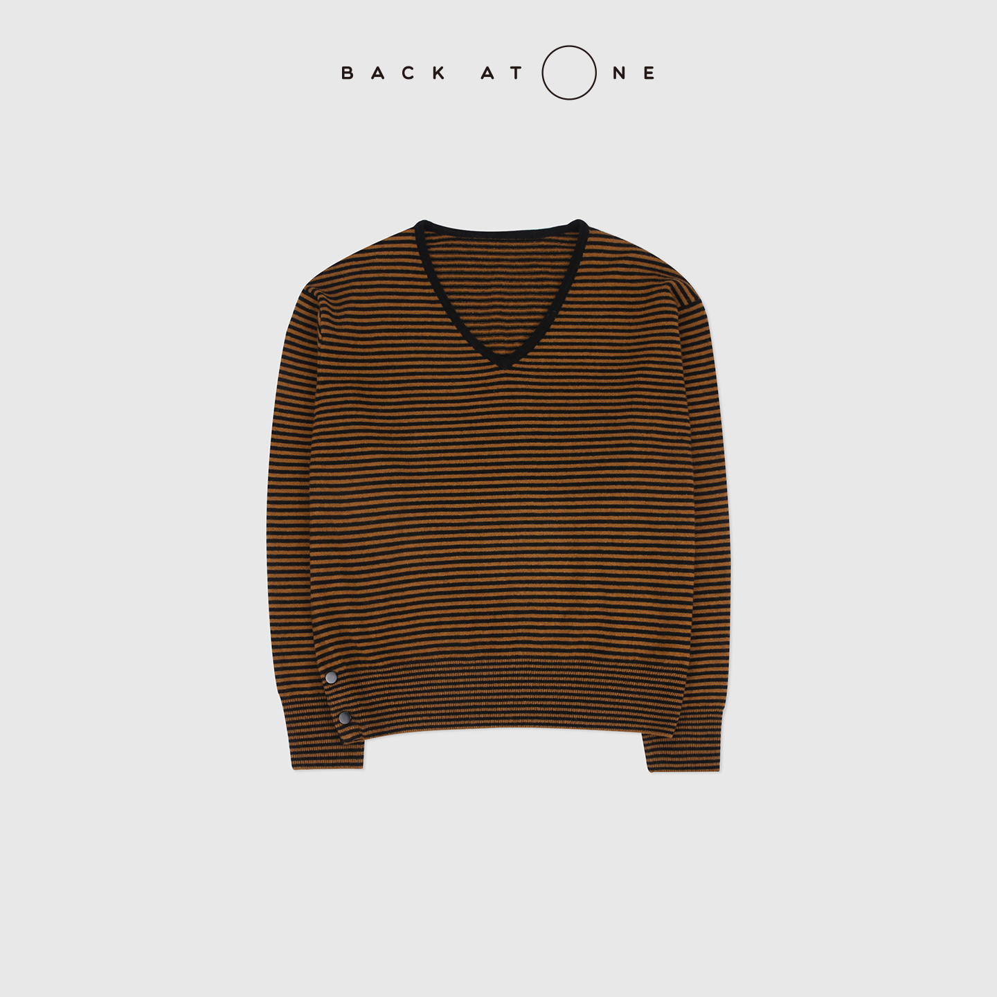 BACKATONE“罗马小巷”V领羊毛棕黑百搭条纹针织衫 BFF-1AB423H-K