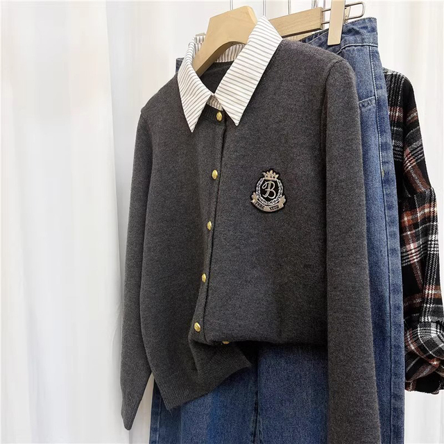 早秋返校穿搭新款毛衣外套女春秋短款针织开 衫假两件好看上