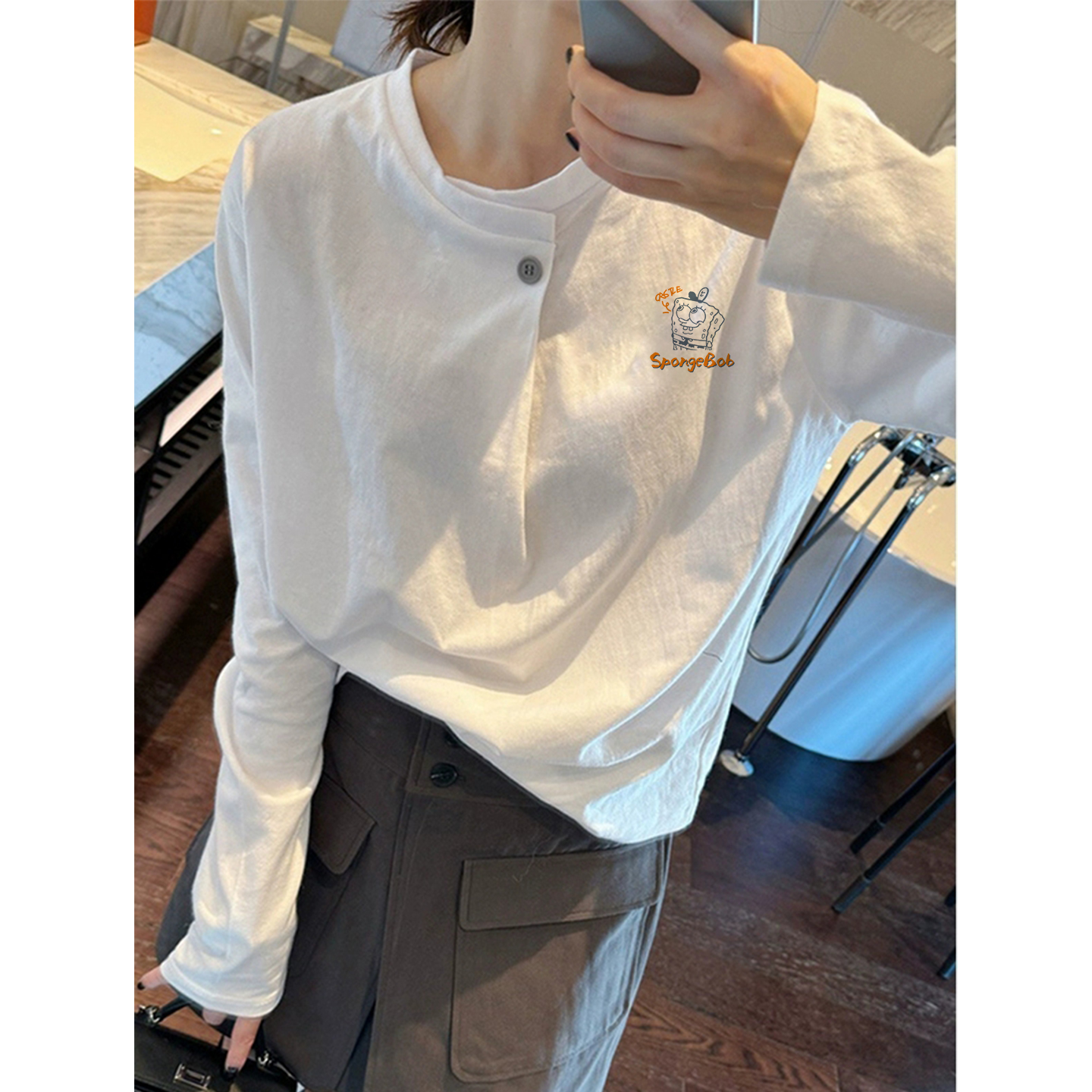 秋季新款设计感一粒纽半开领显瘦宽松纯棉上衣2025新款女装t恤