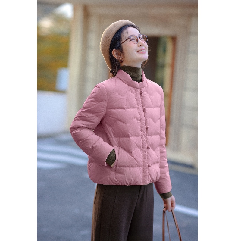 红念文艺女短款轻薄冬装2025年短款羽绒服女小个子
